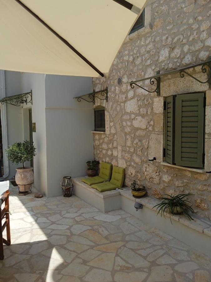 Вілла La Casa Di Bella A Tradional Stone House With Barbecue Karia  Екстер'єр фото