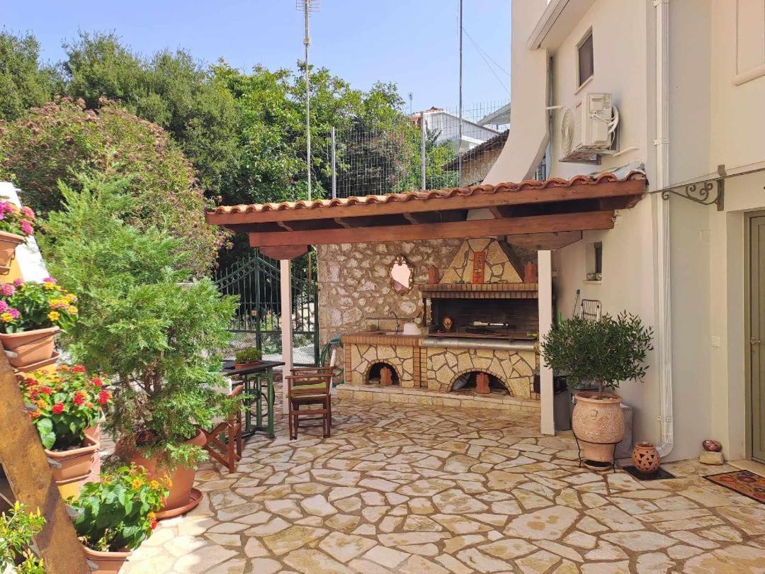 Вілла La Casa Di Bella A Tradional Stone House With Barbecue Karia  Екстер'єр фото