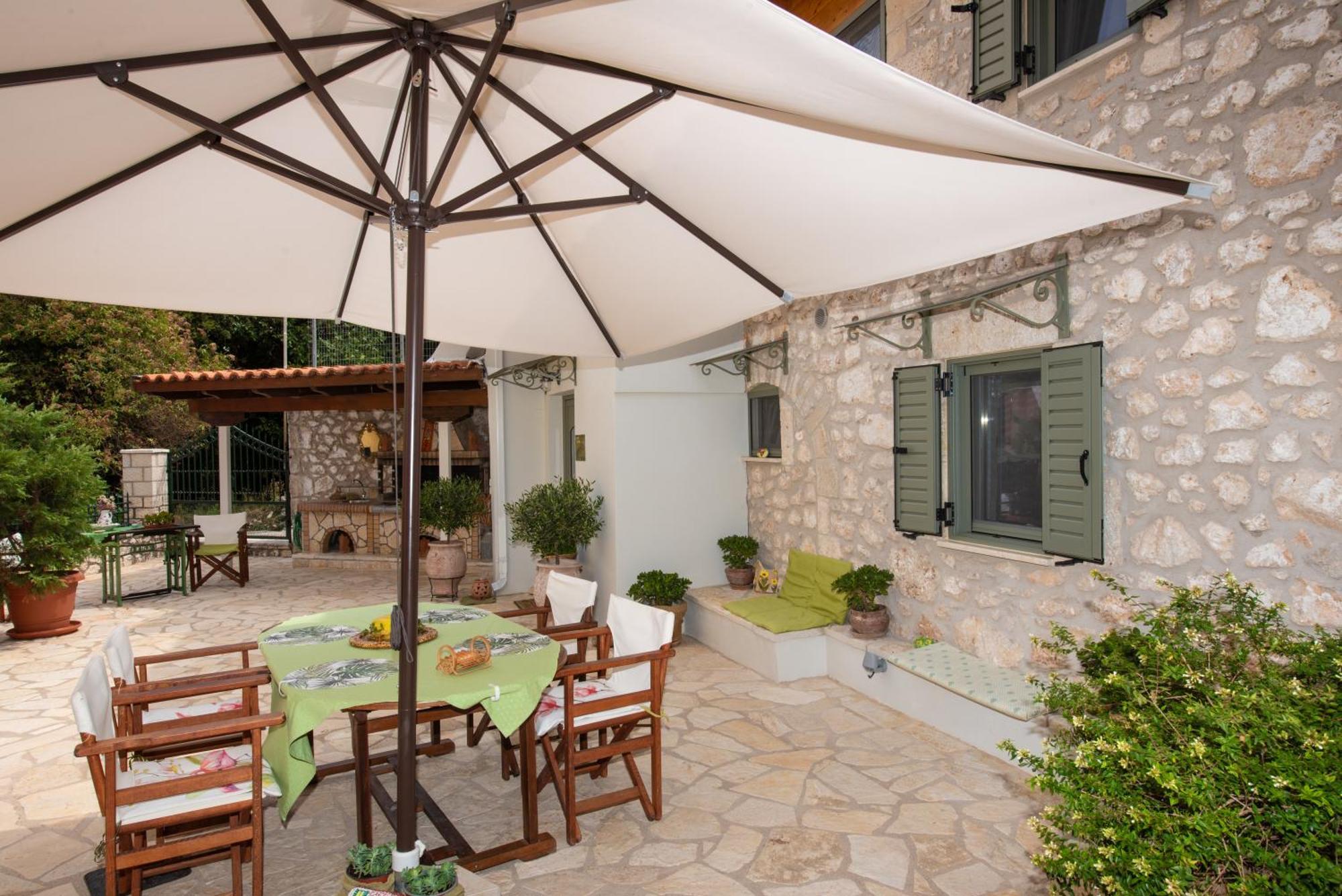 Вілла La Casa Di Bella A Tradional Stone House With Barbecue Karia  Екстер'єр фото